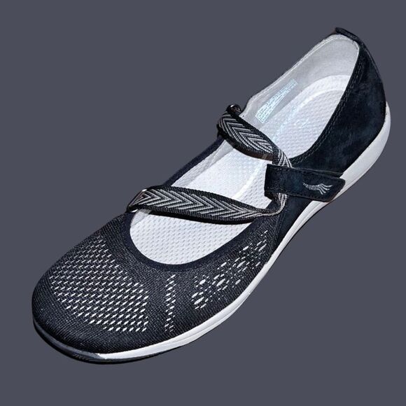 Dansko Women's Black Haven Suede Mary Jane Shoe Size 37 US 6.5 - Picture 1 of 6